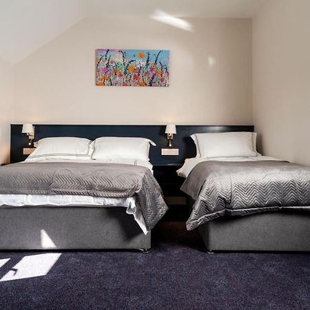 Bridge Inn Studio Apartments Donegal Town Extérieur photo
