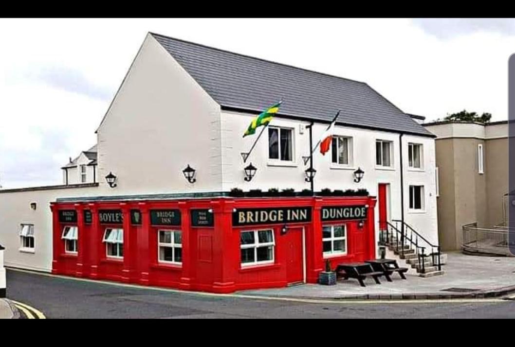 Bridge Inn Studio Apartments Donegal Town Extérieur photo
