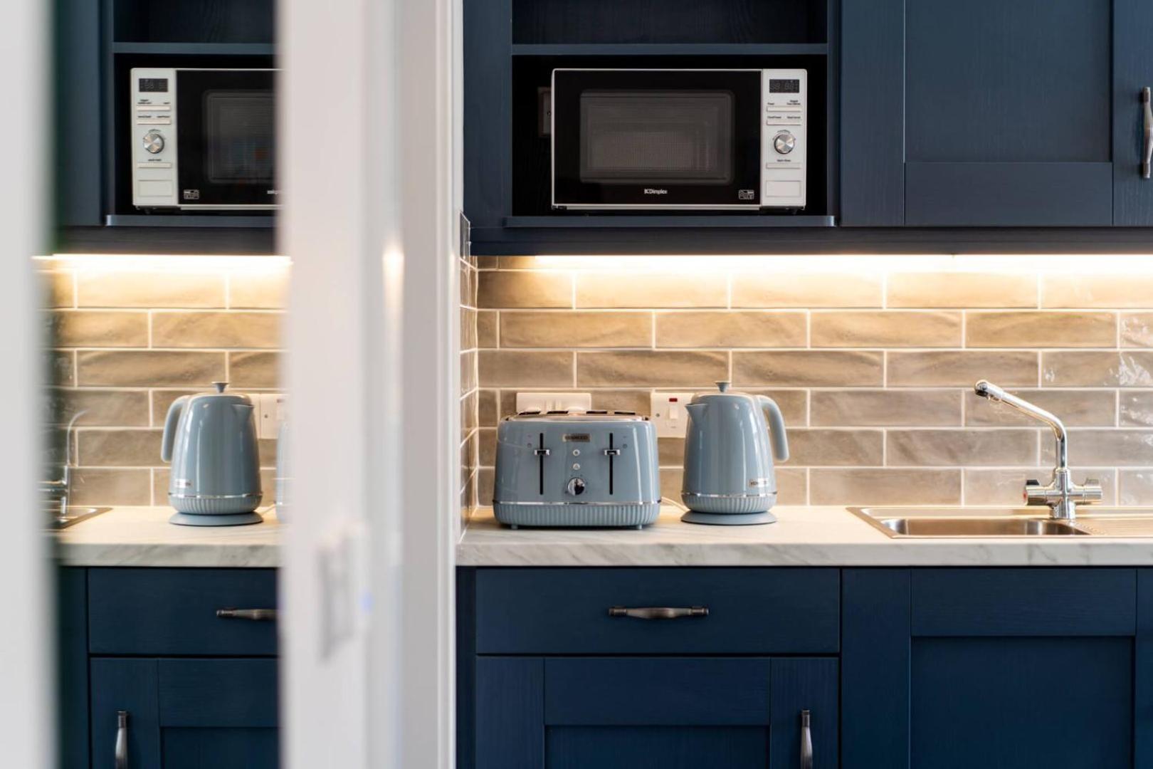 Bridge Inn Studio Apartments Donegal Town Extérieur photo